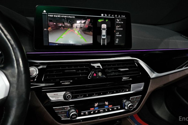 2022 BMW 5 серии с пробегом 66 336 км