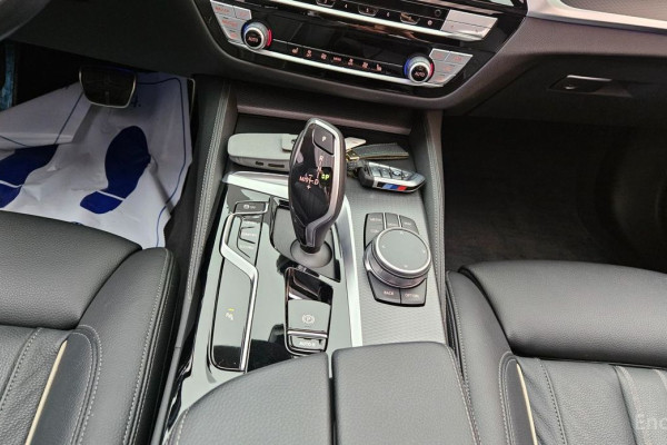 2022 BMW 5 серии с пробегом 81 711 км