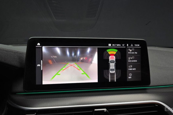 2022 BMW 5 серии с пробегом 64 663 км