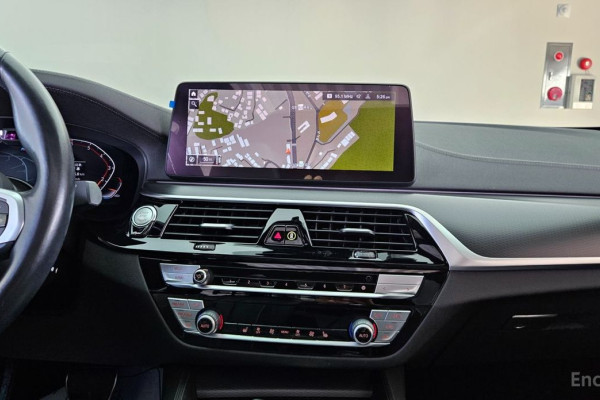 2022 BMW 5 серии с пробегом 81 711 км