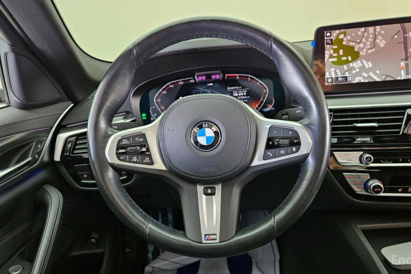 2022 BMW 5 серии с пробегом 81 711 км