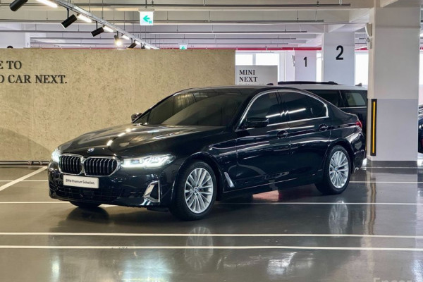 2022 BMW 5 серии с пробегом 35 416 км