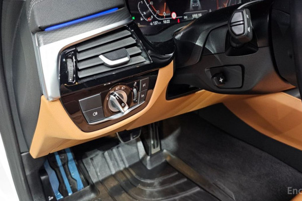 2022 BMW 5 серии с пробегом 87 547 км