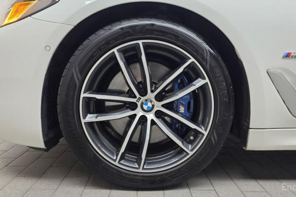 2022 BMW 5 серии с пробегом 37 507 км