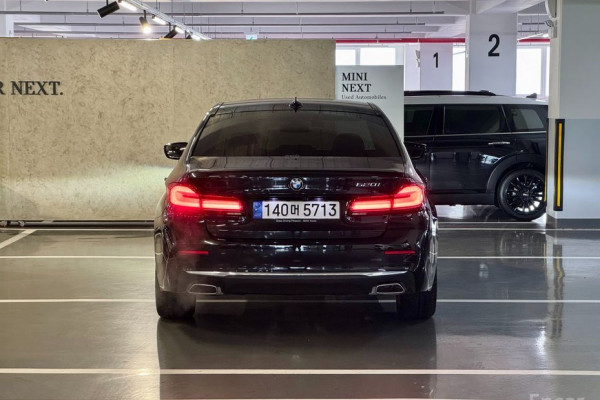 2022 BMW 5 серии с пробегом 35 416 км