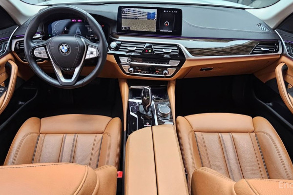 2022 BMW 5 серии с пробегом 88 975 км