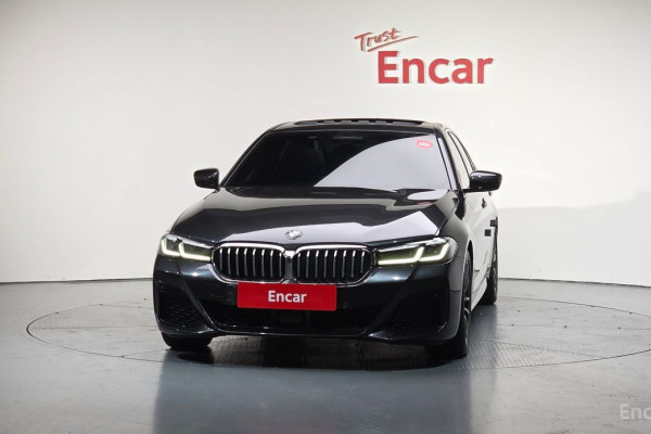 2022 BMW 5 серии с пробегом 42 186 км