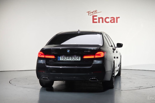 2022 BMW 5 серии с пробегом 42 186 км