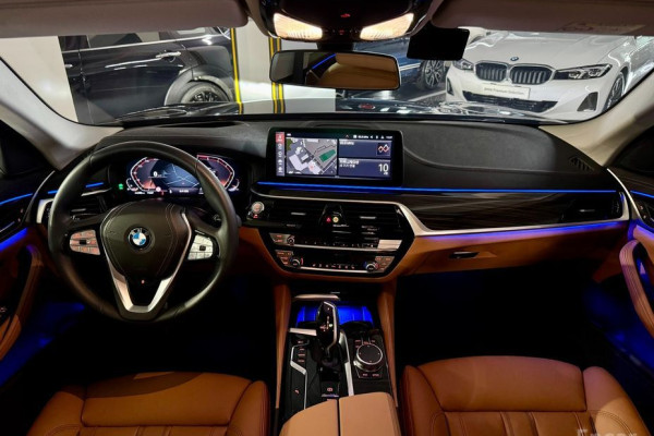 2022 BMW 5 серии с пробегом 35 416 км