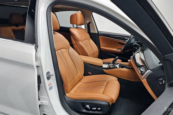 2022 BMW 5 серии с пробегом 88 975 км