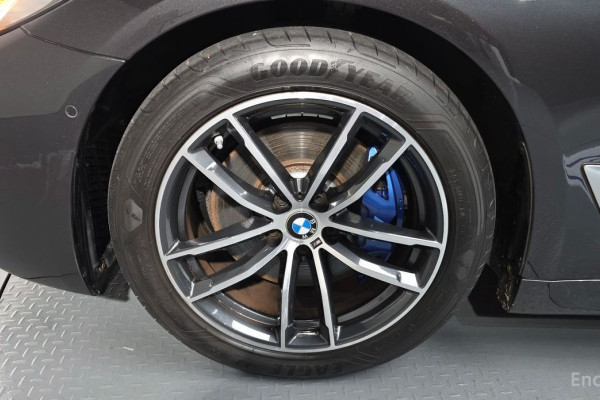 2022 BMW 5 серии с пробегом 42 186 км