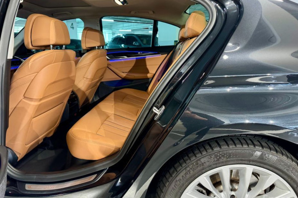 2022 BMW 5 серии с пробегом 35 416 км