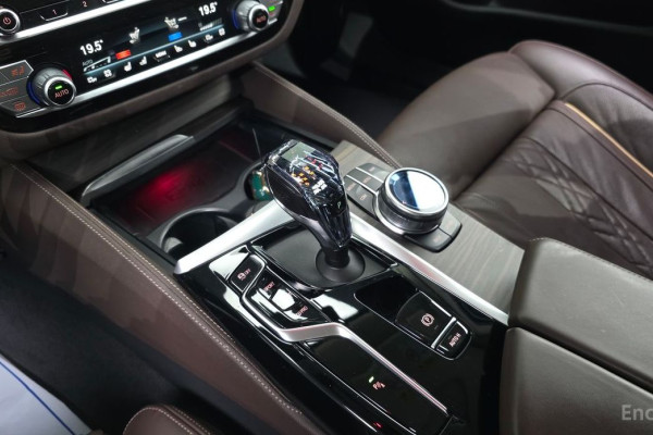 2022 BMW 5 серии с пробегом 86 353 км