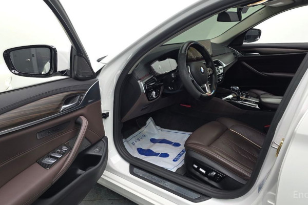 2022 BMW 5 серии с пробегом 86 353 км