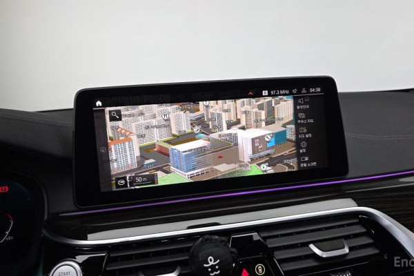 2022 BMW 5 серии с пробегом 42 186 км