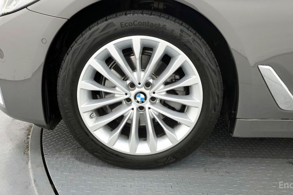 2022 BMW 5 серии с пробегом 47 966 км