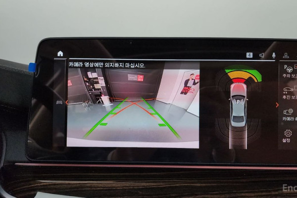 2022 BMW 5 серии с пробегом 43 668 км