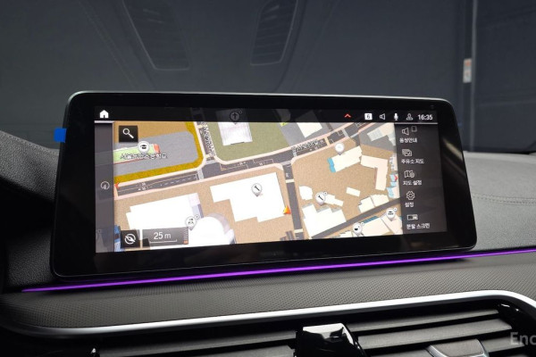 2022 BMW 5 серии с пробегом 34 505 км