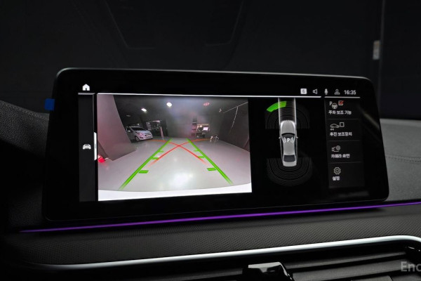 2022 BMW 5 серии с пробегом 34 505 км