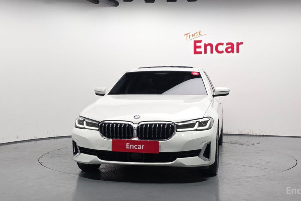 2022 BMW 5 серии с пробегом 26 468 км