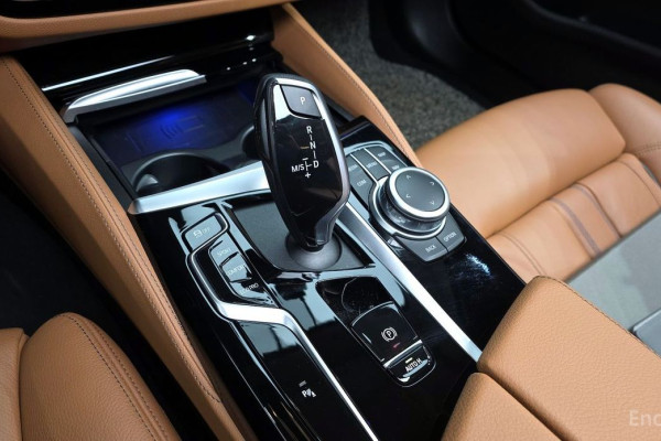 2022 BMW 5 серии с пробегом 47 966 км