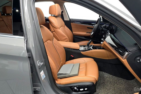 2022 BMW 5 серии с пробегом 47 966 км