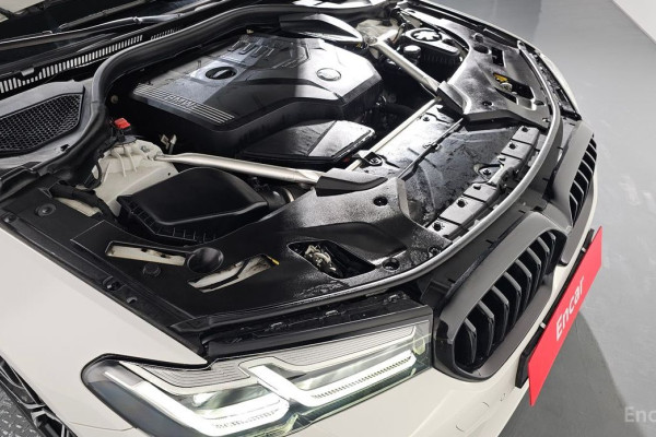 2022 BMW 5 серии с пробегом 45 331 км