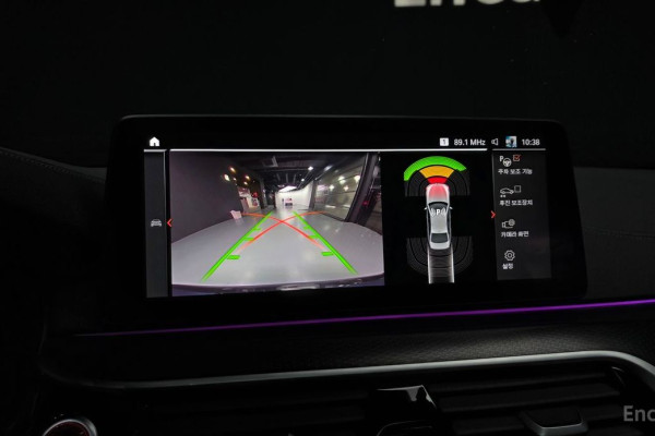 2022 BMW 5 серии с пробегом 43 321 км