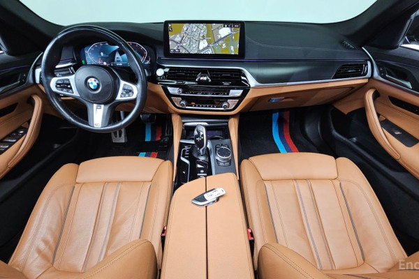 2022 BMW 5 серии с пробегом 45 331 км