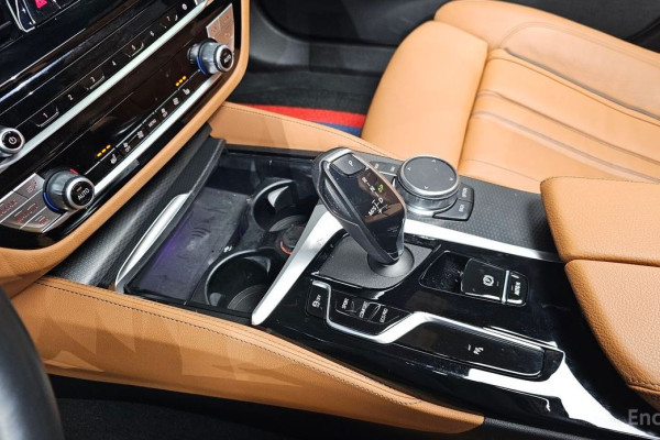 2022 BMW 5 серии с пробегом 45 331 км