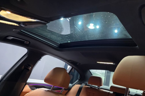 2022 BMW 5 серии с пробегом 43 321 км