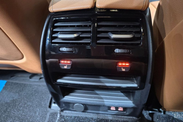 2022 BMW 5 серии с пробегом 43 321 км