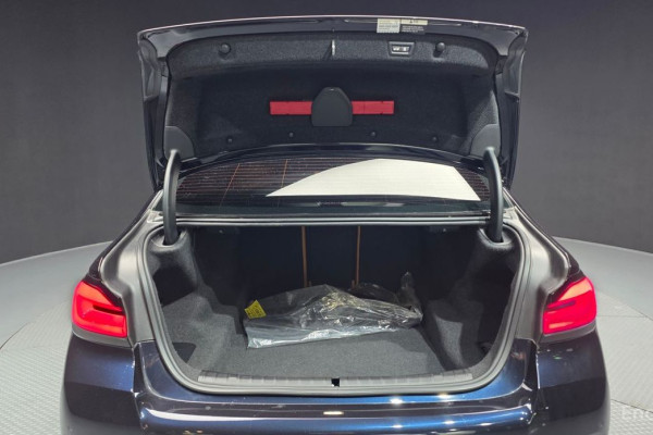 2022 BMW 5 серии с пробегом 43 321 км