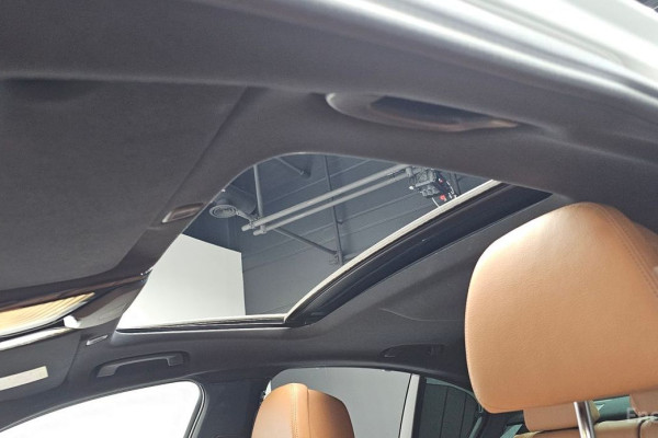 2022 BMW 5 серии с пробегом 45 331 км