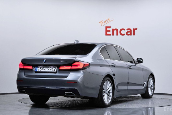 2022 BMW 5 серии с пробегом 53 019 км