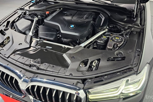 2022 BMW 5 серии с пробегом 39 073 км