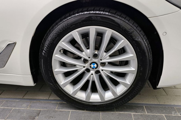 2022 BMW 5 серии с пробегом 31 904 км