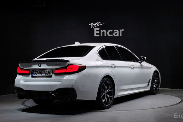 2022 BMW 5 серии с пробегом 37 943 км
