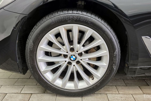 2022 BMW 5 серии с пробегом 52 503 км