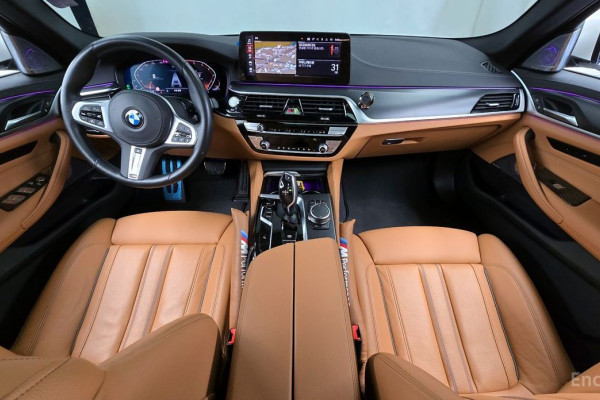 2022 BMW 5 серии с пробегом 53 257 км