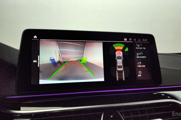 2022 BMW 5 серии с пробегом 46 842 км