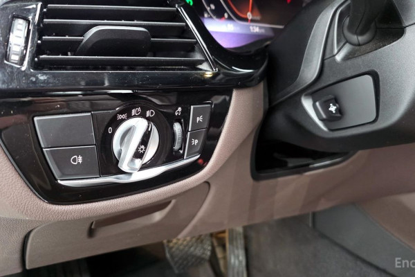 2022 BMW 5 серии с пробегом 26 468 км