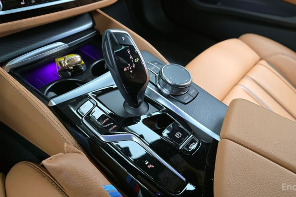 2022 BMW 5 серии с пробегом 53 257 км