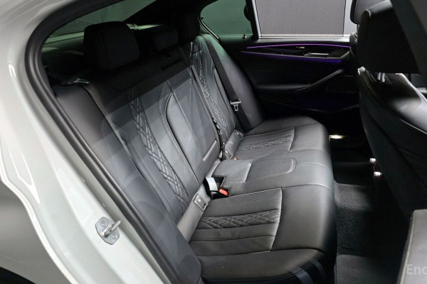 2022 BMW 5 серии с пробегом 37 943 км