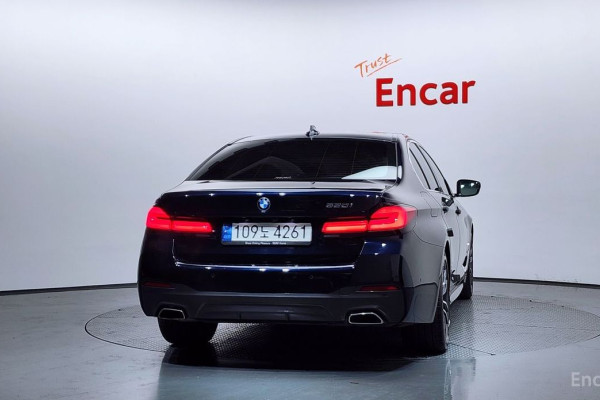 2022 BMW 5 серии с пробегом 64 563 км