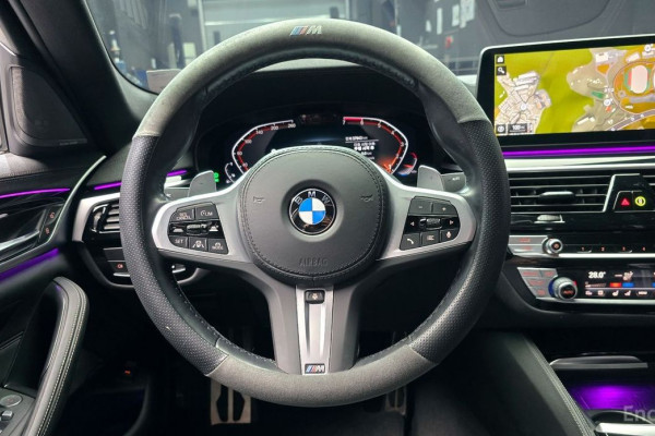 2022 BMW 5 серии с пробегом 37 943 км