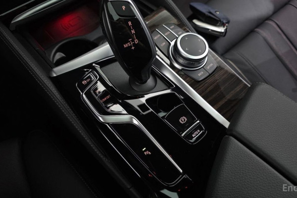 2022 BMW 5 серии с пробегом 16 695 км