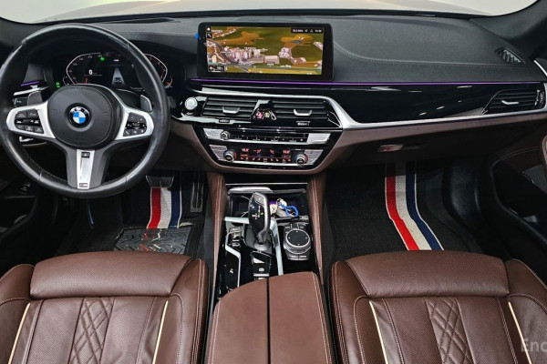 2022 BMW 5 серии с пробегом 20 771 км