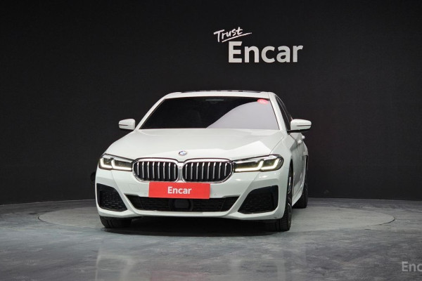 2022 BMW 5 серии с пробегом 111 761 км