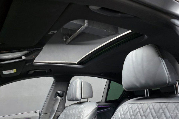 2022 BMW 5 серии с пробегом 37 943 км